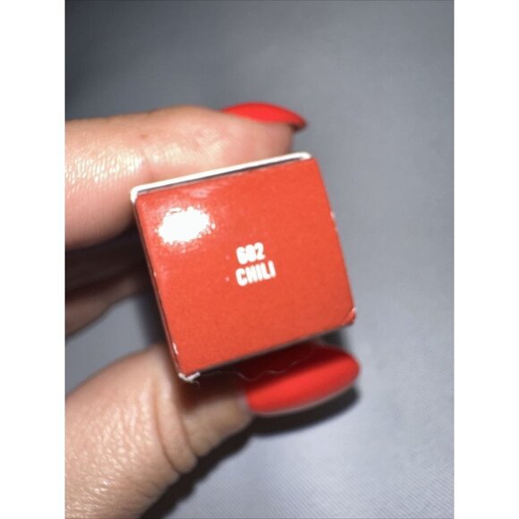 MAC Matte Lipstick Chili 602 No Shine Long Wearing Warm Deep Red .10oz NIB - Picture 5 of 5